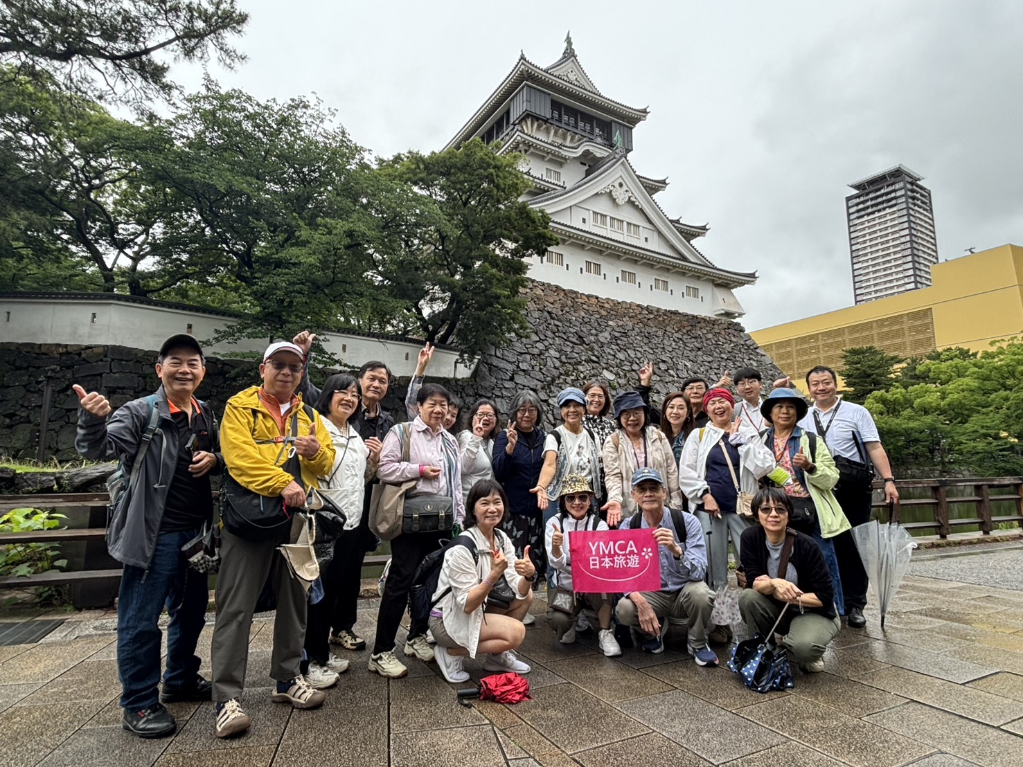 北九州樂齡遊學小倉城團體合照