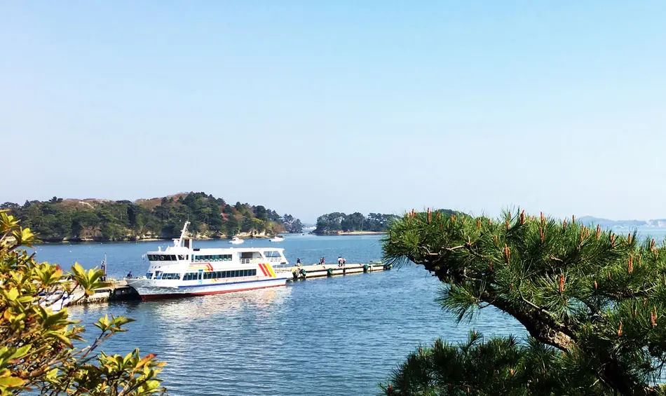 松島遊船與海上風景